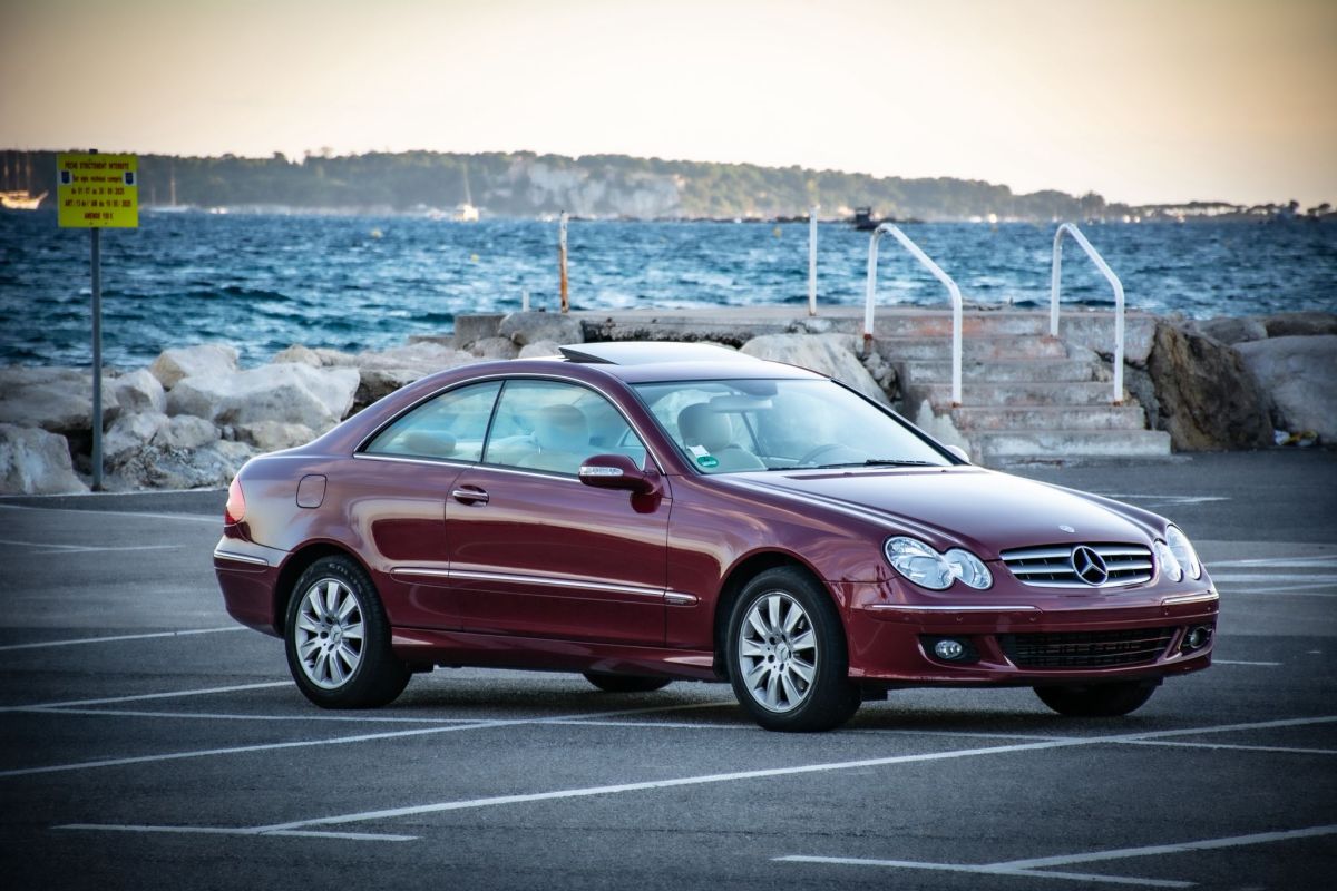 Mercedes-Benz CLK 200
